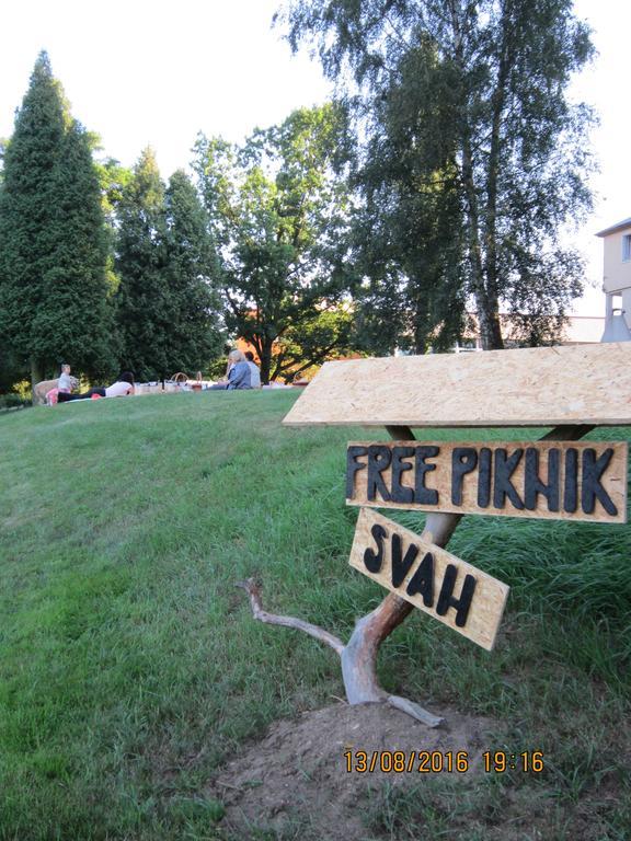 Penzion Uran Stráž pod Ralskem Exterior foto